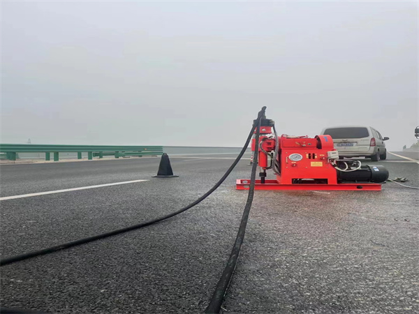 仙居马路路基路面开裂下沉注浆加固灌浆